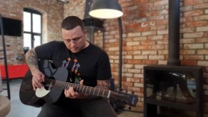 Пример звука трансакустической гитары Enya X3