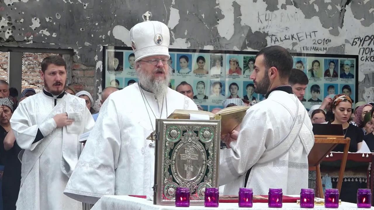 В Беслане прошла литургия в память о жертвах теракта в школе №1