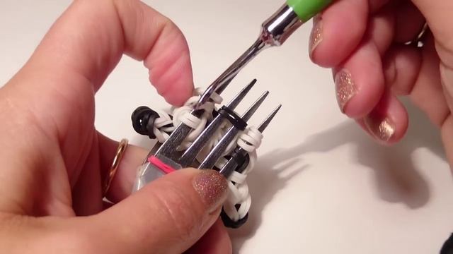 Брелок КОРОВА из резинок Rainbow Loom, COW charm , Радужки Rainbow Loom смотреть онлайн