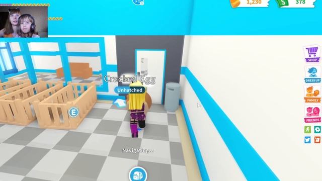 Покупаем новый дом в Adopt Me! Собираем конфетки в Адоп ми в Роблокс смотреть онлайн