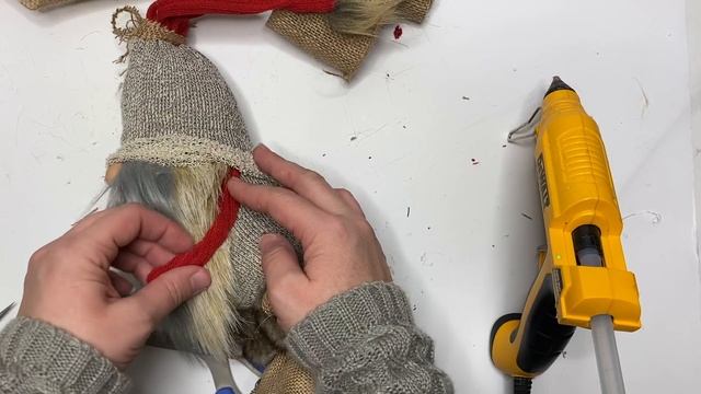 DIY Gnome / DIY Christmas Gnome / How To Make A Sock Gnome With Boots / No Sew Sock Gnomes DIY