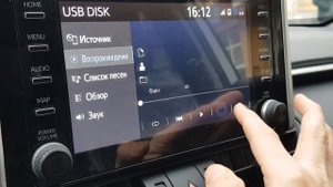 Toyota RAV4 New, мультимедиа перестала видеть флешку...