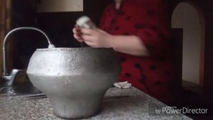 Еда в чугунке,ну очень вкусно .