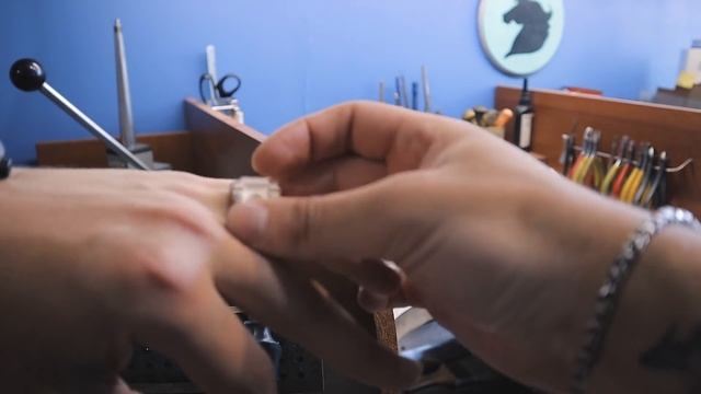 СДЕЛАЛ ПЕРСТЕНЬ ИЗ КРИСТАЛЛА АМЕТИСТ смотреть онлайн