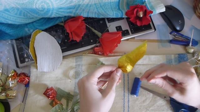 Букеты из конфет | часть 3 | Делаем цветы с конфетами | смотреть онлайн