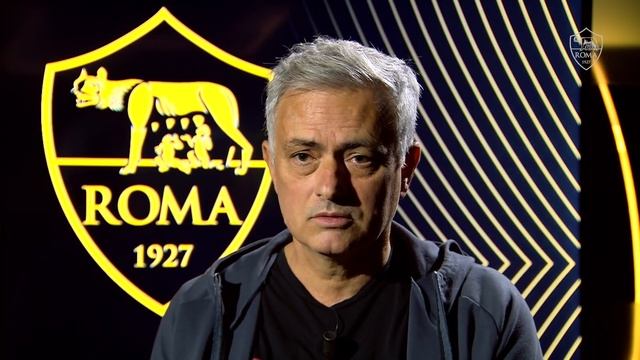 JOSÉ MOURINHO | A Christmas message from the boss! ✨ смотреть онлайн