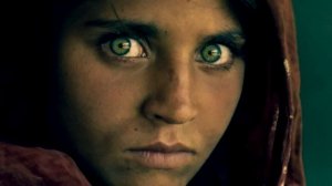 Какие глаза самые красивые и кому они принадлежат?