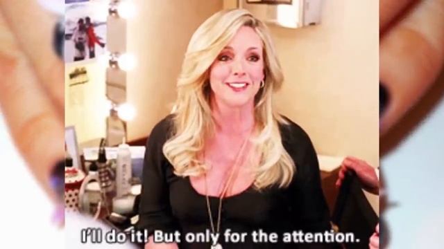 15 Nail Trends That Should Not Exist смотреть онлайн