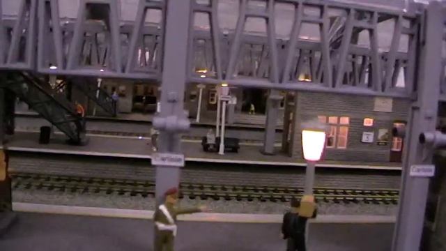 Train station announcements,any gauge. смотреть онлайн