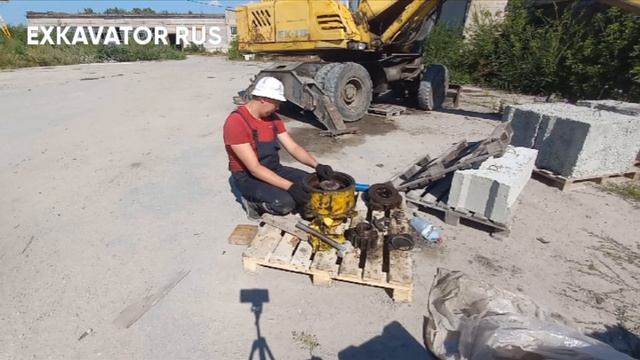 ЭКСКАВАТОР ЕК 18 ТВЭКС РЕМОНТ ПОВОРОТНОГО РЕДУКТОРА смотреть онлайн