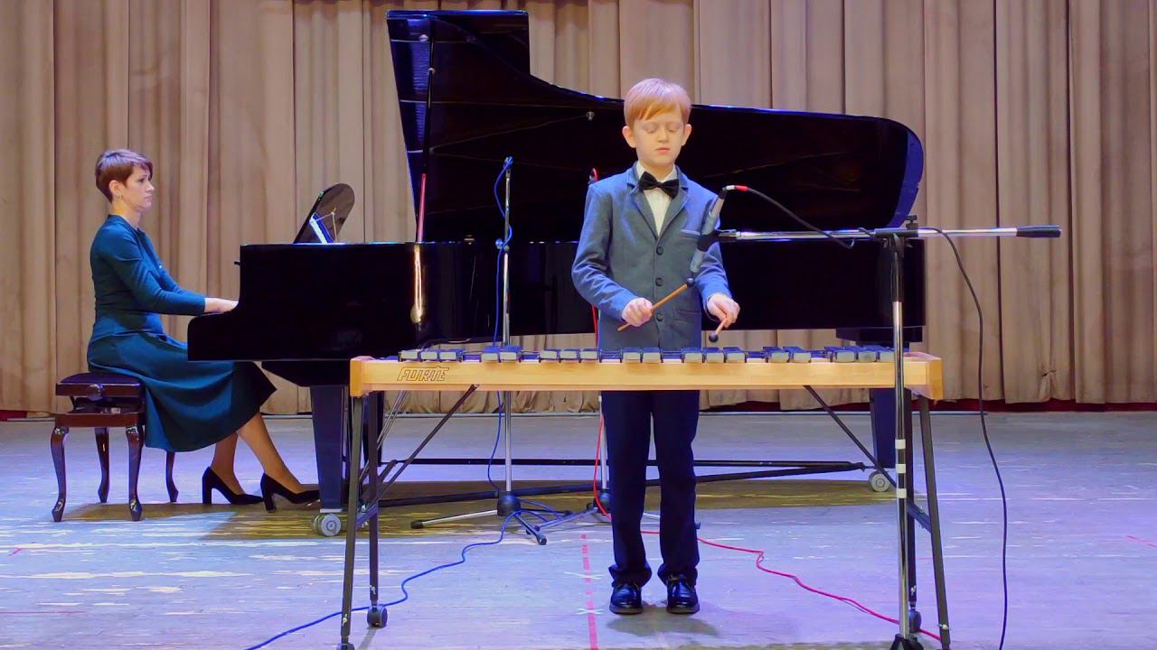 П.И. Чайковский "Марш деревянных солдатиков" исп. Яромир Тюрин. Климовская ДМШ. смотреть онлайн