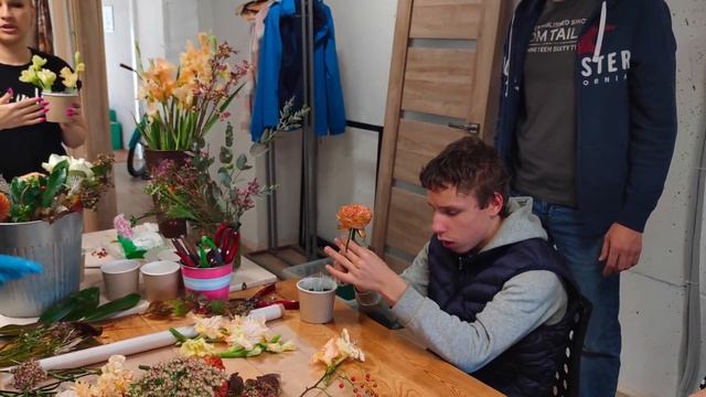 О профессии флорист по итогам мастер-класса от эксперта Рощиной Инги Юрьевны.