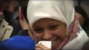 РАДОСТНЫЙ ЧЕЧЕНЕЦ ВСЕЛИМ ВСЕМ СМЕХ В МЕТРО!