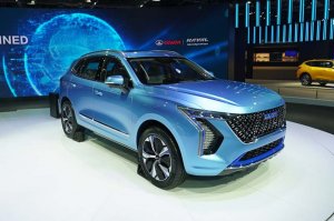 Дешёвые, новые китайские автомобили