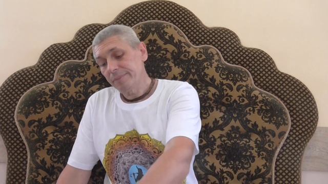 Воскресная лекция по Бхагавад Гите в Луганске смотреть онлайн