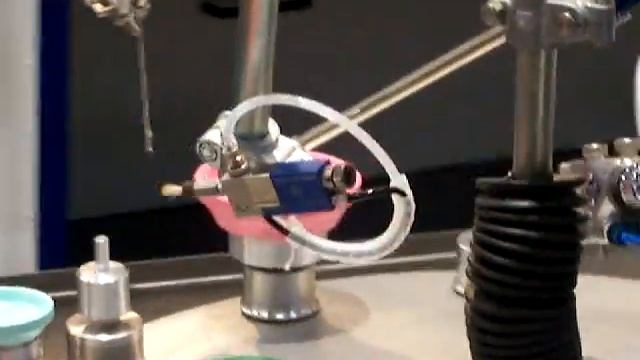 R-700e станок для автоматической окраски средних и больших партий изделий смотреть онлайн