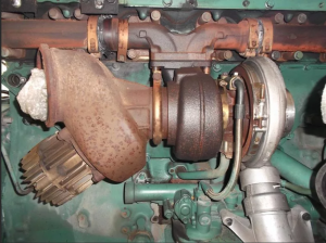 Бежит трубка турбины VOLVO.mp4