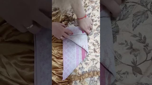 Как компактно и очень красиво сложить полотенце? #shorts смотреть онлайн