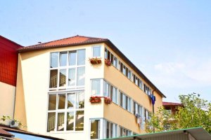 Отдых в Адлере гостевые дома. Мини-гостинице в Адлере недорого. "Ленина, 100" гостевой дом в Адлере