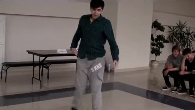 Romanny и Alen Manukyan (судейский выход) смотреть онлайн