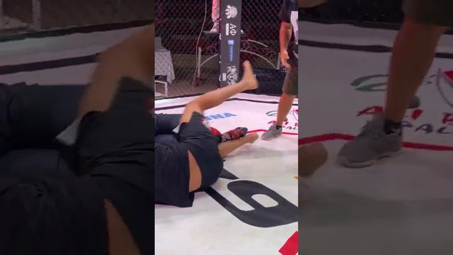 UFC fighter Johnny Walker shows his grappling skills