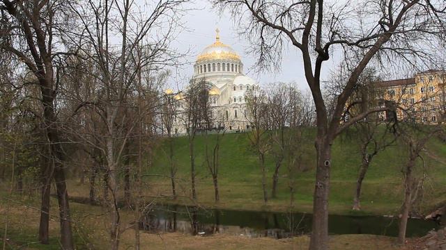 Весна в Петербурге