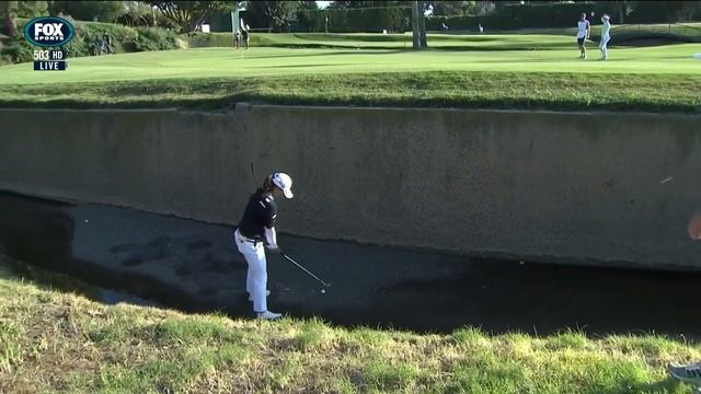 JIN YOUNG KO'd - Golf Rules Explained смотреть онлайн