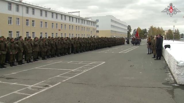 В Свердловской области прошла торжественная отправка в учебные подразделения мобилизованных граждан
