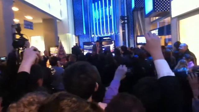 МИЗ В МОСКВЕ В ТЦ ВЕГАС смотреть онлайн