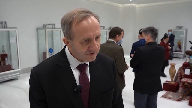 Вазы как символ дипломатии. В Нур-Султане открылась выставка роскошных подарков смотреть онлайн