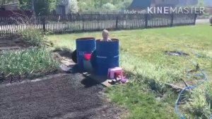 Открыли сезон купания в бочке. Семейный Блог.