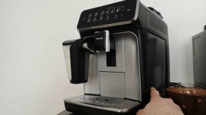Автоматическая, но не до конца. Philips EP3246/70 Series LatteGo.