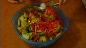 САЛАТ ИЗ ЗЕЛЁНЫХ ПОМИДОР НА ЗИМУ!!!