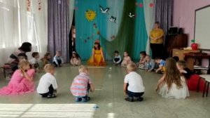 Осенний хоровод "Здравствуй осень золотая"