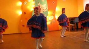 Латышский танец.wmv