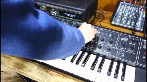 Yamaha CS5 Analog Monophonic Synthesizer + Roland RE-150 Space Echo