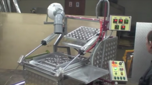 Вакуум форовочное оборудование (Vacuum forming equipment) Формование клапанов для аэростата