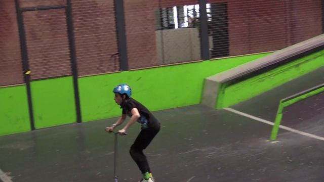 Владлен Лопатин, новички - SCOOTER FEST 2022 чемпионат по экстремальному самокату смотреть онлайн