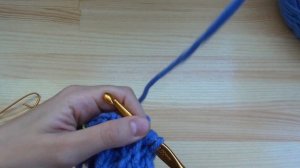 Плюшевый плед крючком. Узор ПЛЕТЕНКА