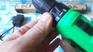 ? Дрель-Шуруповёрт Аккумуляторная ZITREK Green 12  =Li-ion