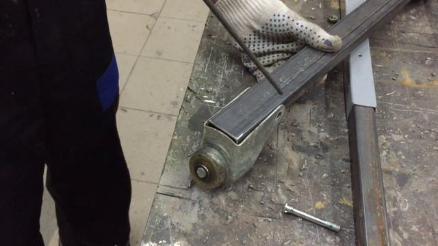 Инверсионный стол для позвоночника. Своими руками.