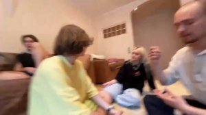 Гипнотизируем друга - СТРИМ С ТВИЧА ПЕТРАШКИ