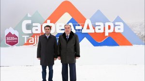 Лидер нации и Рустами Эмомали в"Сафеддара"