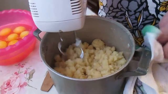 MVI 0579 ДЕЛАЕМ ЗАВАРНОЕ ТЕСТО!