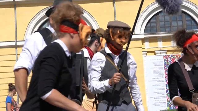 В Даугавпилсе прошел праздник веселья и детства смотреть онлайн