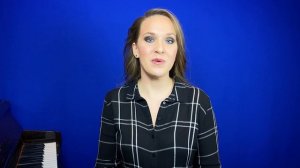 Как распеться быстро? Урок вокала. Разогрев голоса. Распевка.