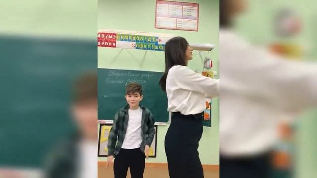 училка огонь из тик тока. училки в казахстане. учительница ролик. учительница ролик. учительница ролик.