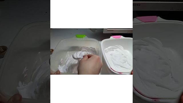 Слайм из клея пва против Слайма из прозрачного клея/Какой лучше клей для слайма смотреть онлайн