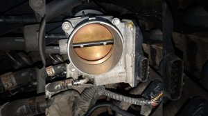 камри 40 3.5,замена радиатор охл,свечи,чистка дросзаслонки....