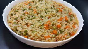 Рис с овощами в духовке, легкий и вкусный гарнир